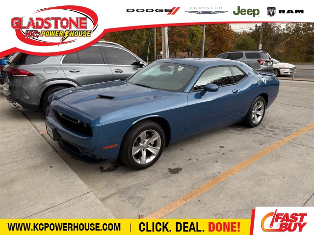 2022 Dodge Challenger SXT