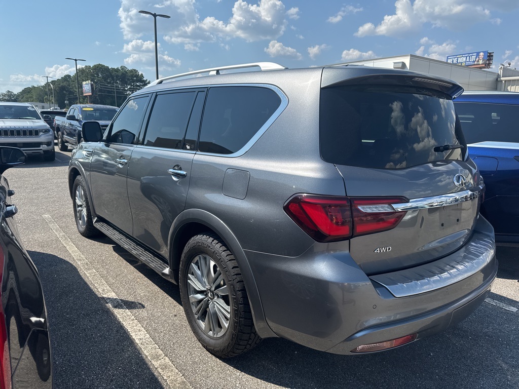 2020 Infiniti QX80 Luxe photo 5