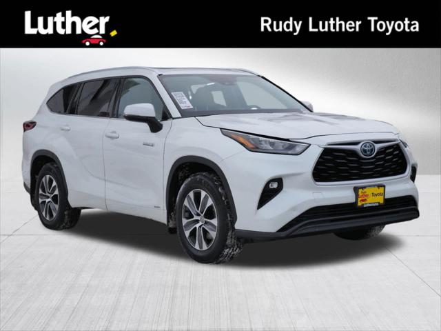 2020 Toyota Highlander XLE's photo