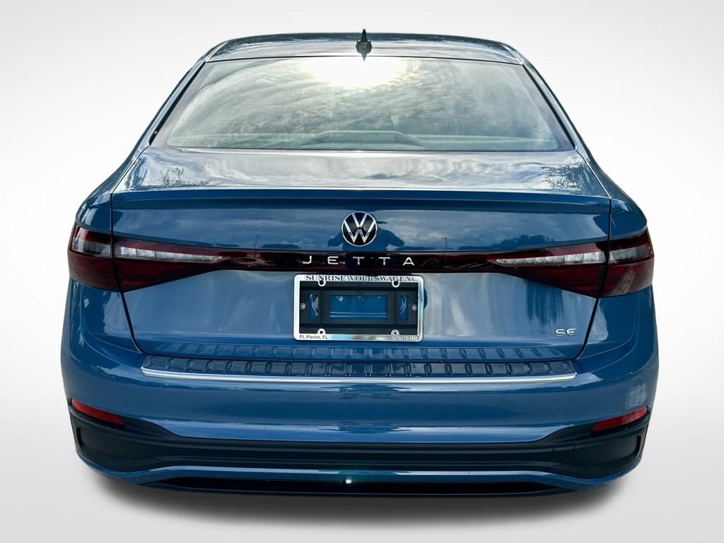 2025 Volkswagen Jetta 1.5T SE photo 4