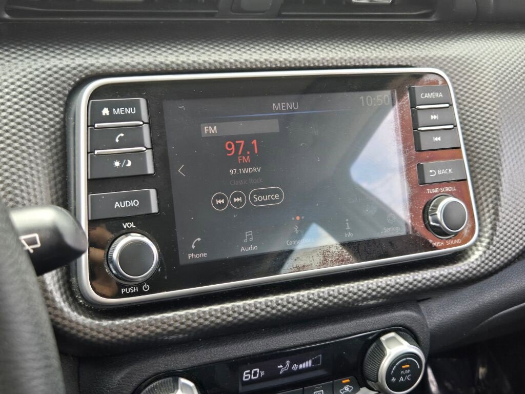 2020 Nissan Kicks SV photo 20