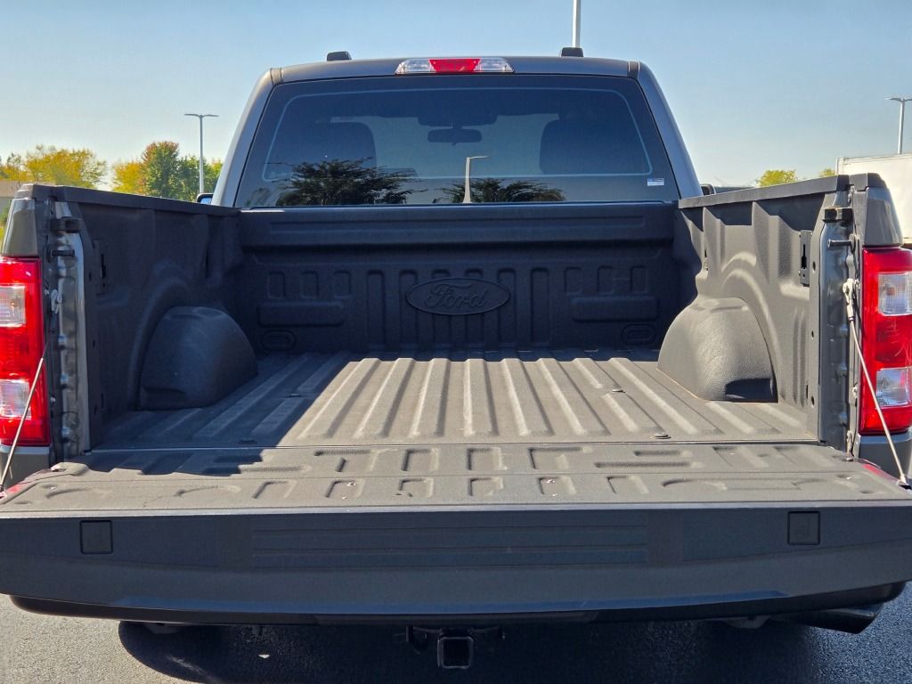 2023 Ford F-150 XL photo 11