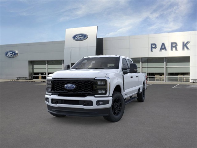 2026 Ford F-350 XL photo 2