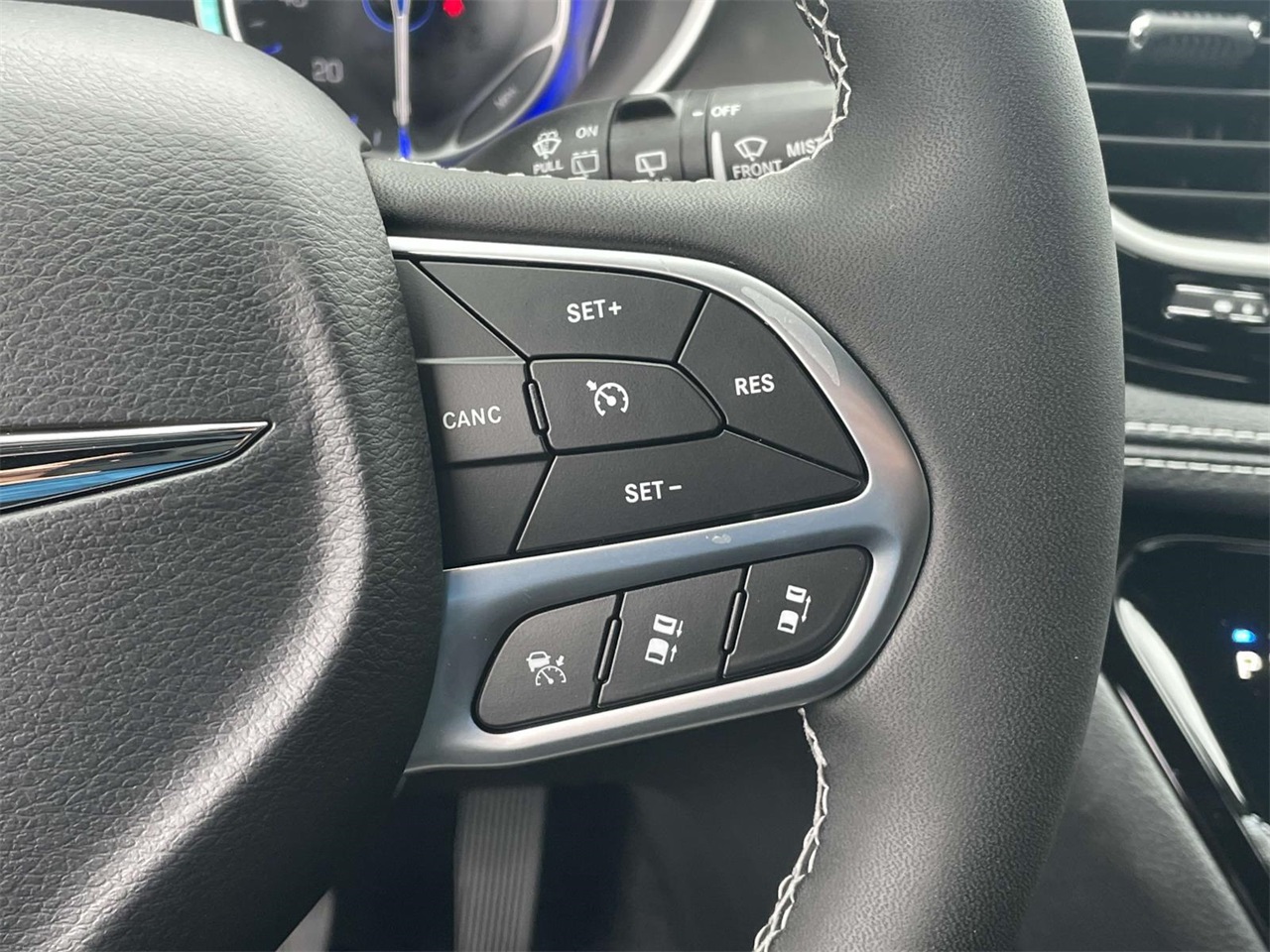 2026 Chrysler Pacifica photo 12