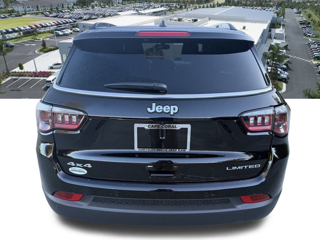 2026 Jeep Compass Limited photo 4