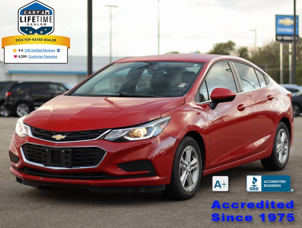 2018 Chevrolet Cruze LT photo 3