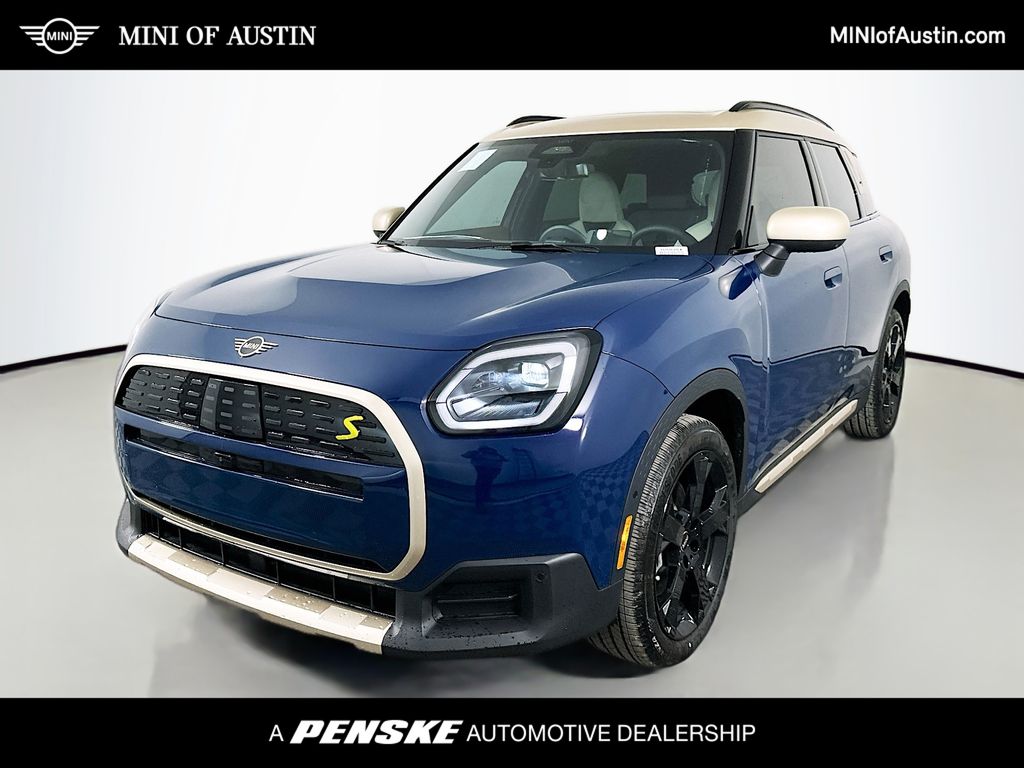 2025 MINI Countryman SE's photo