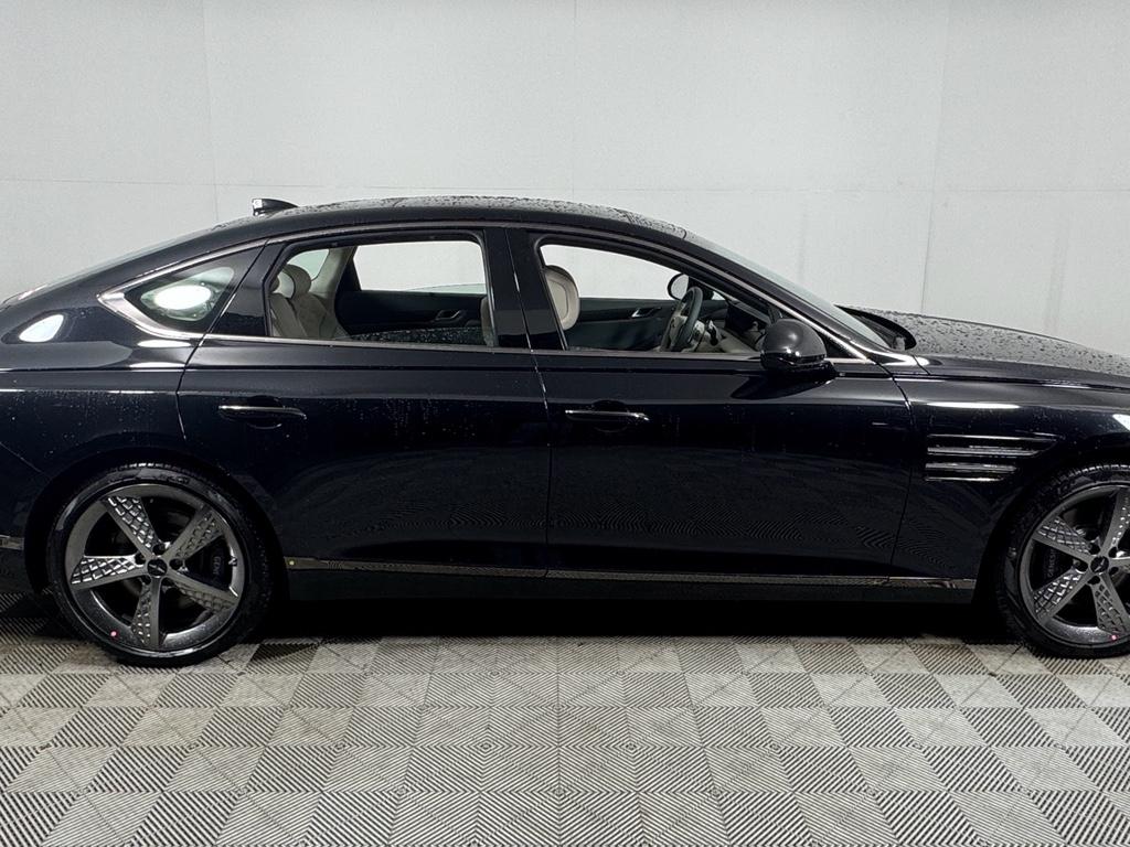 2025 Genesis G80 3.5T Sport Prestige photo 2