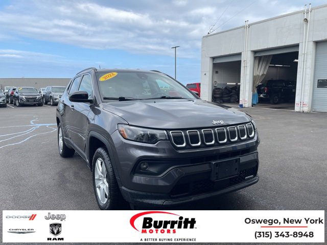 2022 Jeep Compass Latitude's photo