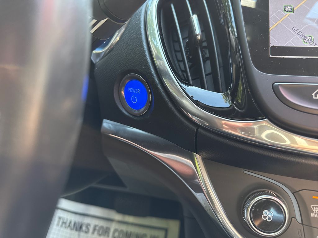 2016 Chevrolet Volt Premier photo 29