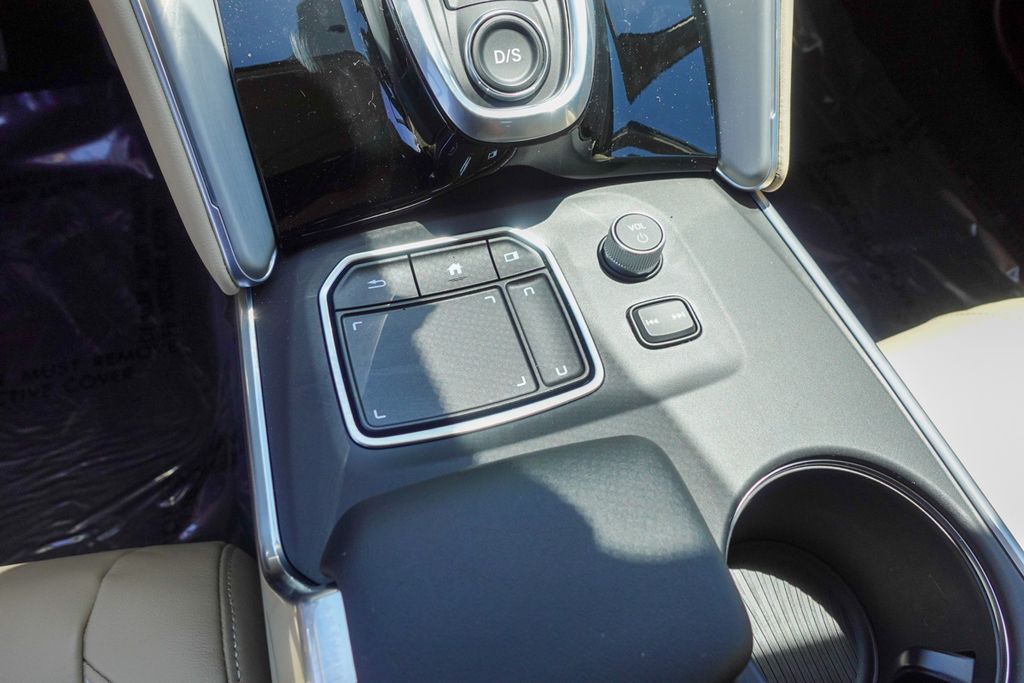 2025 Acura TLX Technology photo 19