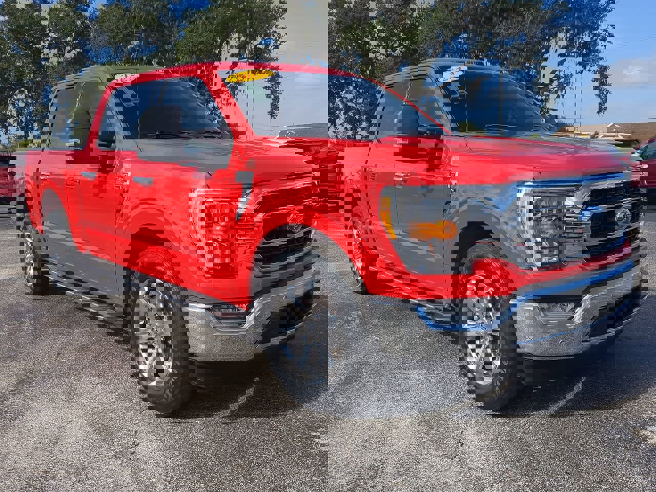 2022 Ford F-150 XLT photo 2