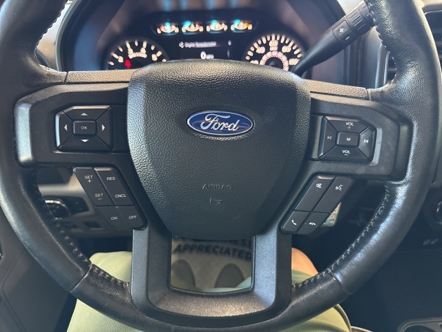 2019 Ford F-150 XLT photo 30