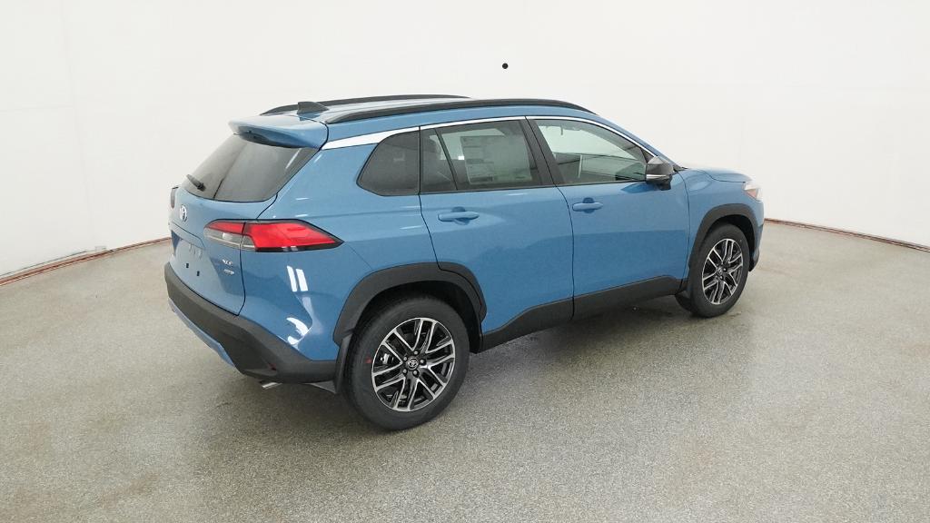 2026 Toyota Corolla Cross XLE photo 22