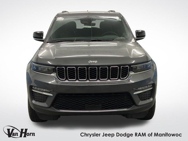 2025 Jeep Grand Cherokee Limited photo 12