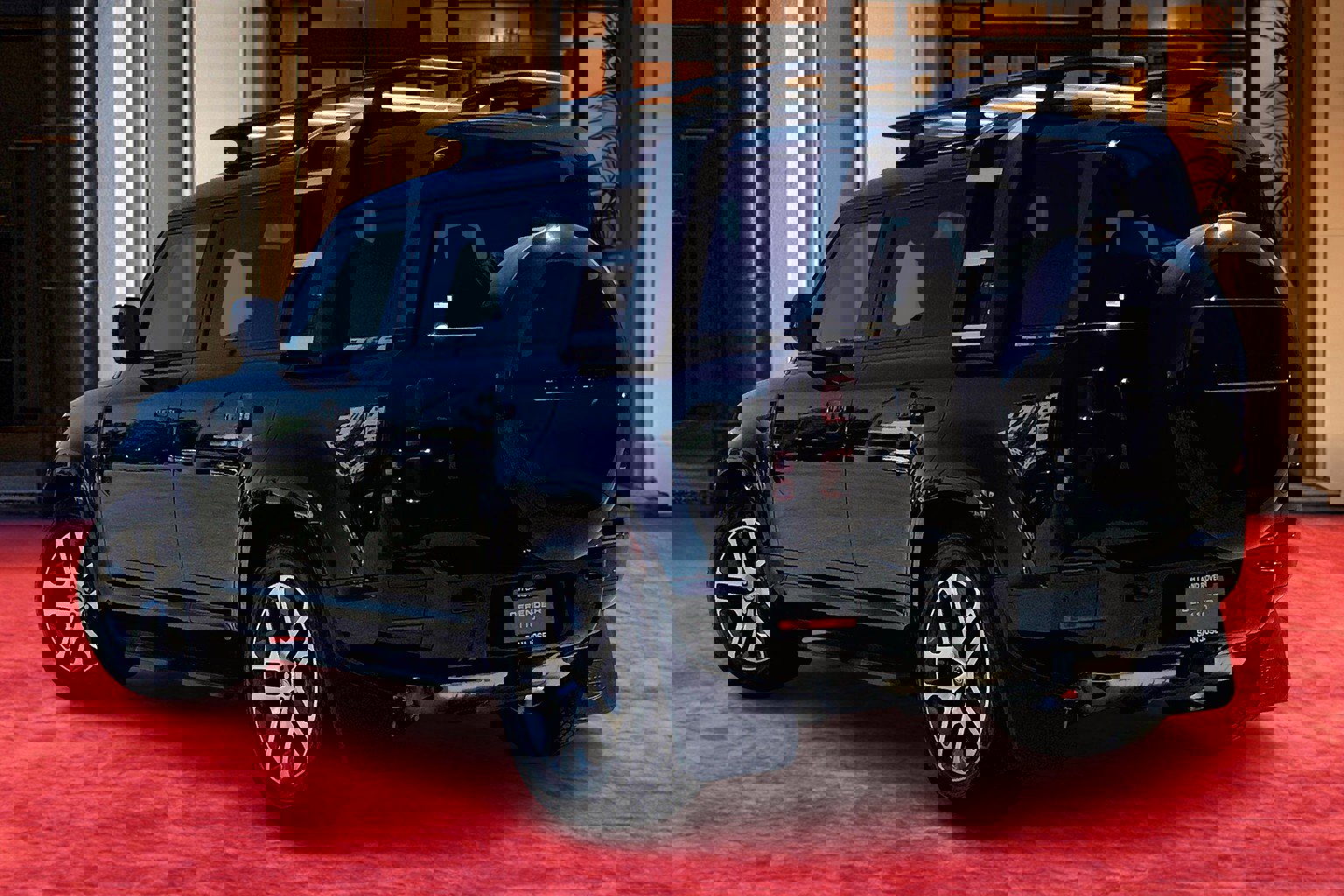 2024 Land Rover Defender 110 X-Dynamic SE photo 2