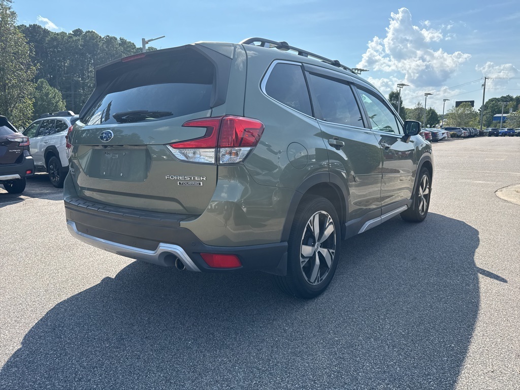 2021 Subaru Forester Touring photo 5