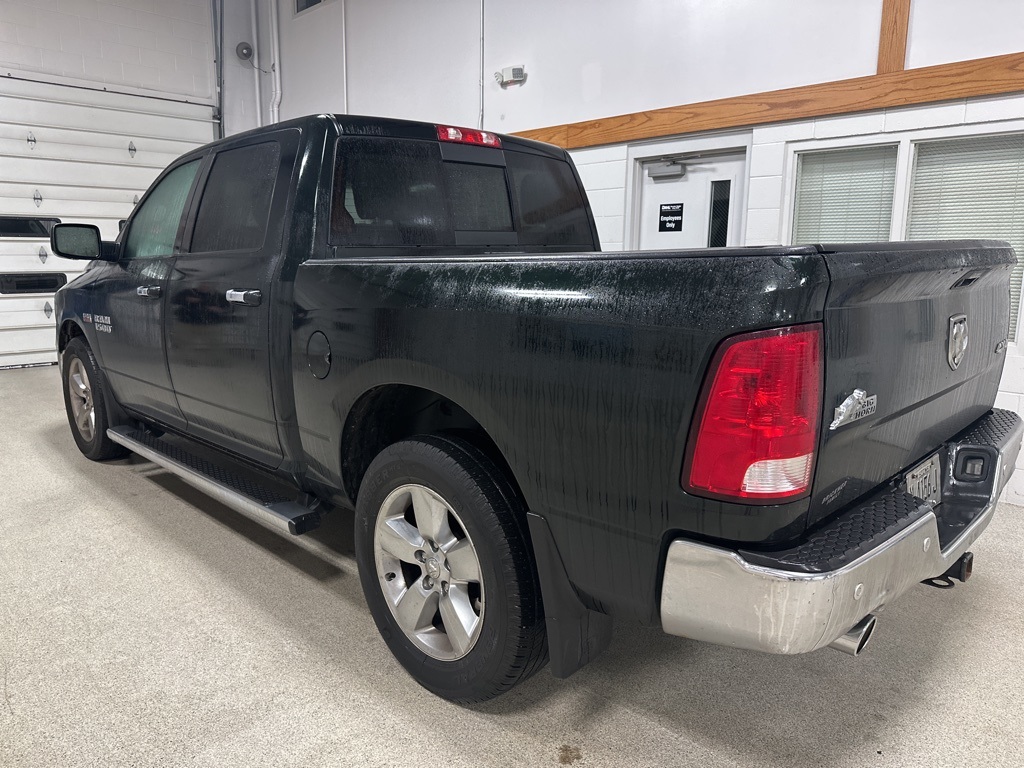 2016 Ram 1500 Big Horn photo 3