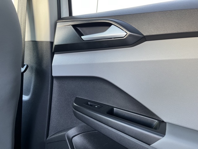 2022 Volkswagen Taos SE photo 46