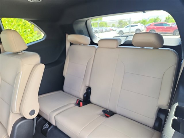 2025 Buick Enclave Preferred photo 4