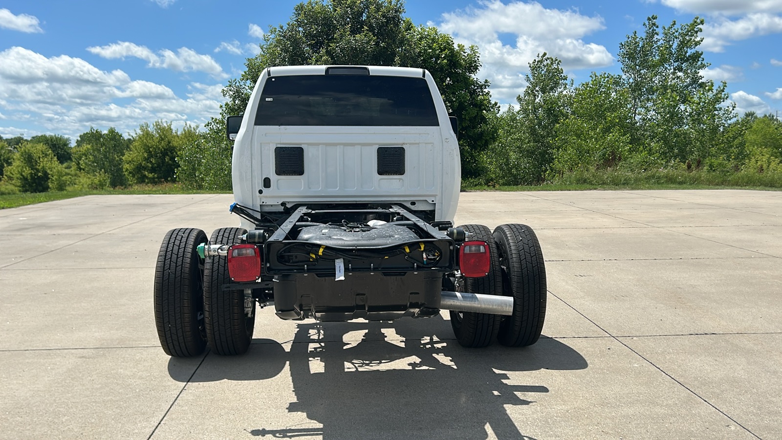 2025 Ram 3500 Tradesman photo 4