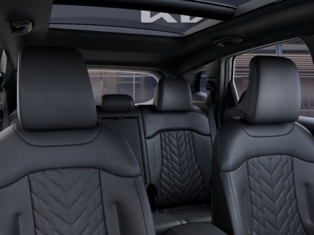 Used 2024 Wolf Gray Kia X-Line image 27