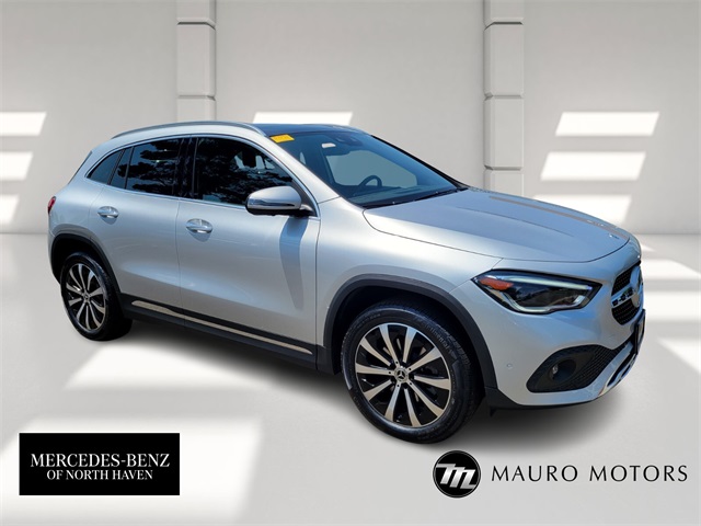 2022 Mercedes-Benz GLA GLA250's photo