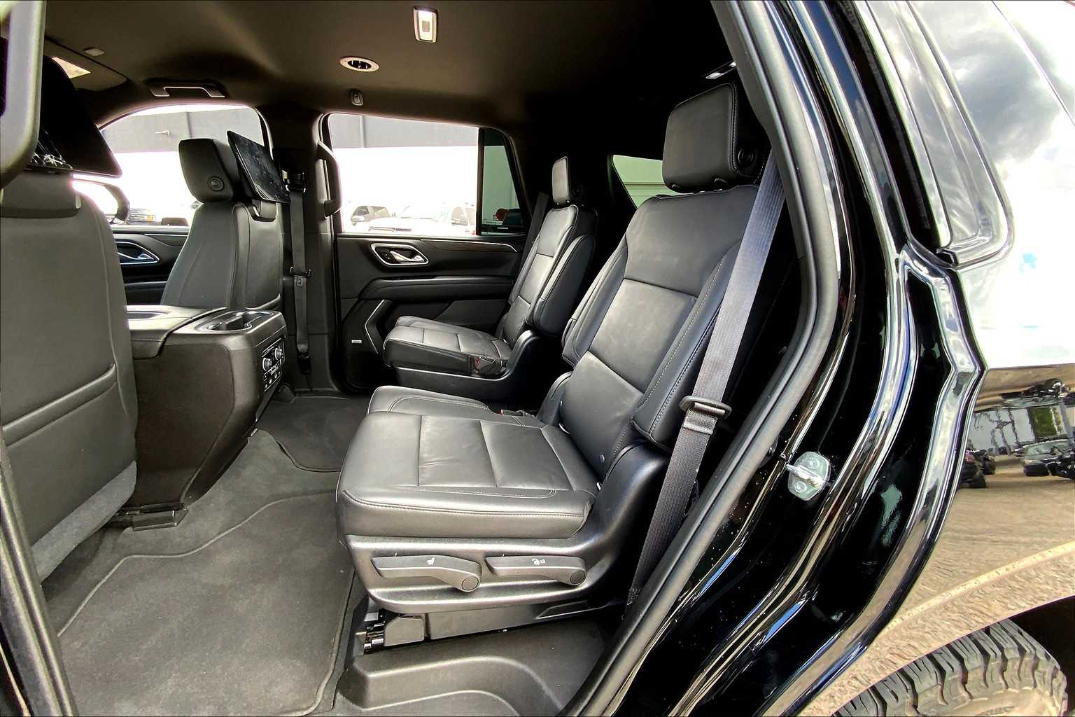 2021 Chevrolet Tahoe Z71 photo 17