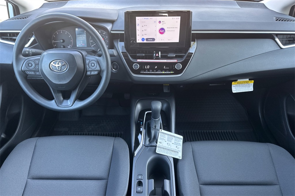 2025 Toyota Corolla LE photo 11