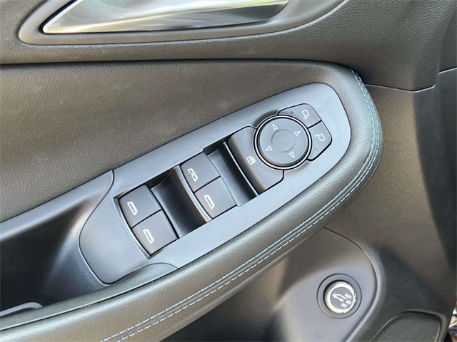 2026 Buick Encore GX Sport Touring photo 11