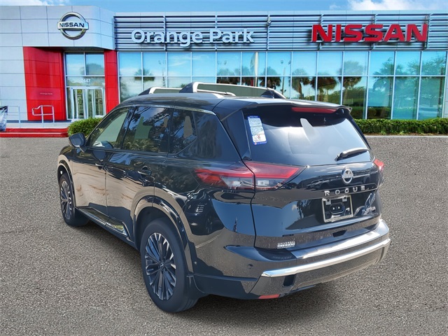 2025 Nissan Rogue Platinum photo 3