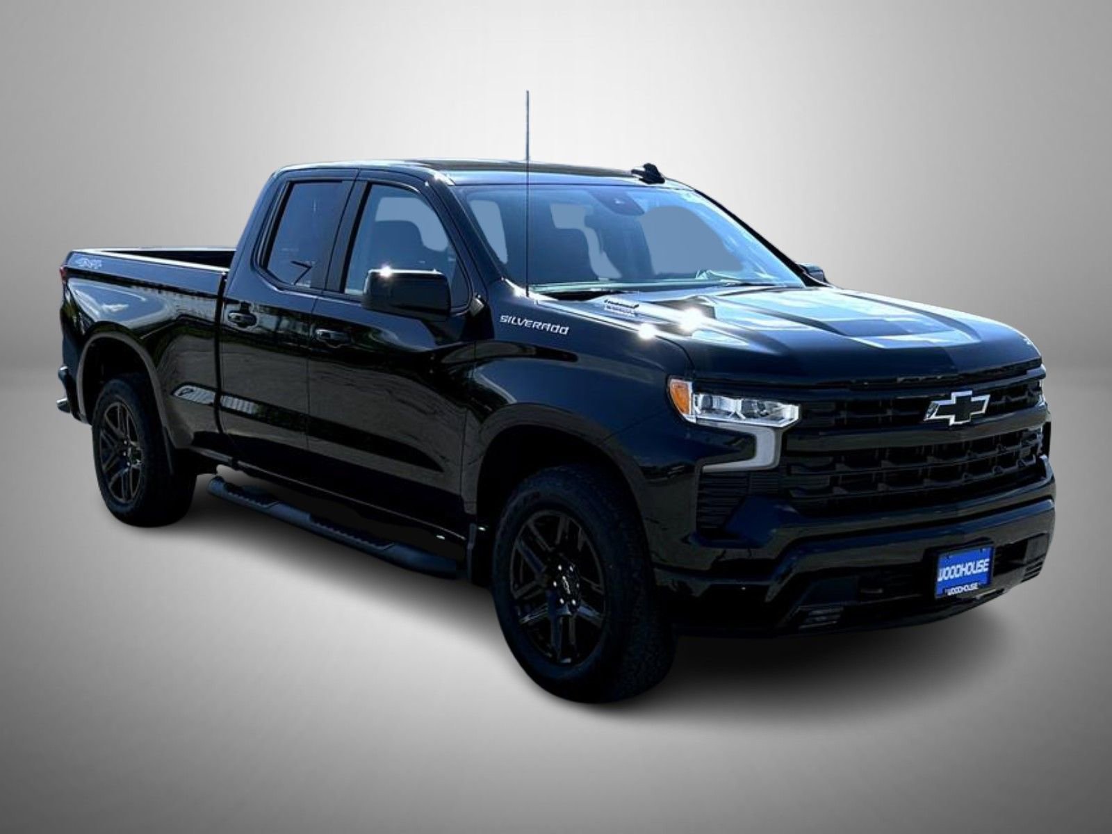 2026 Chevrolet Silverado 1500 RST photo 3