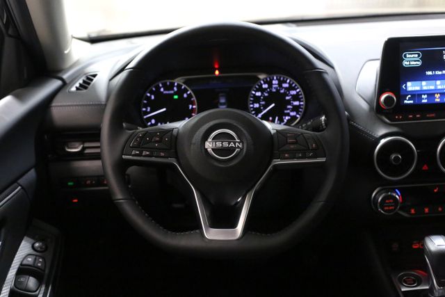 2025 Nissan Sentra SV photo 15