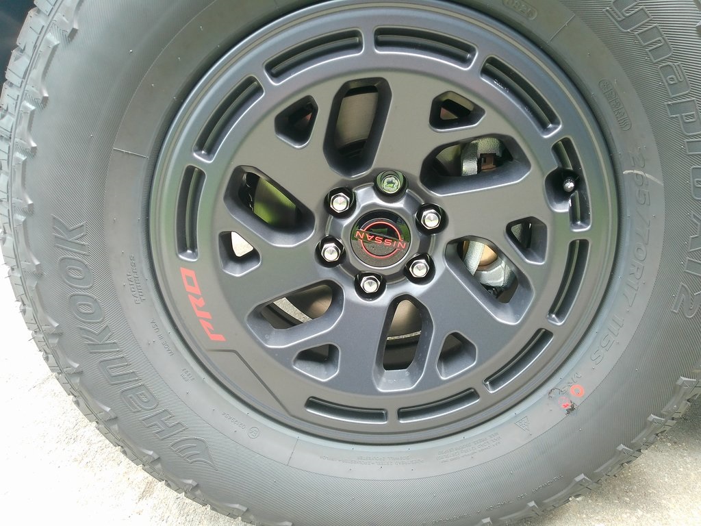 2025 Nissan Frontier Crew Cab PRO-4X photo 41