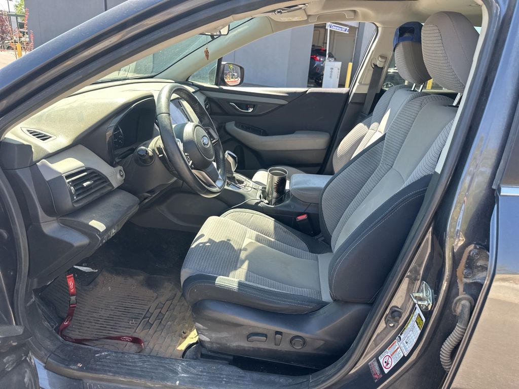 2020 Subaru Outback Premium photo 9