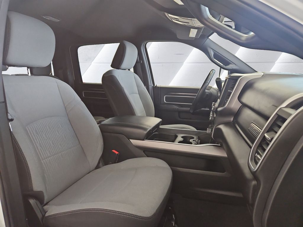 2024 Ram 2500 Big Horn photo 11