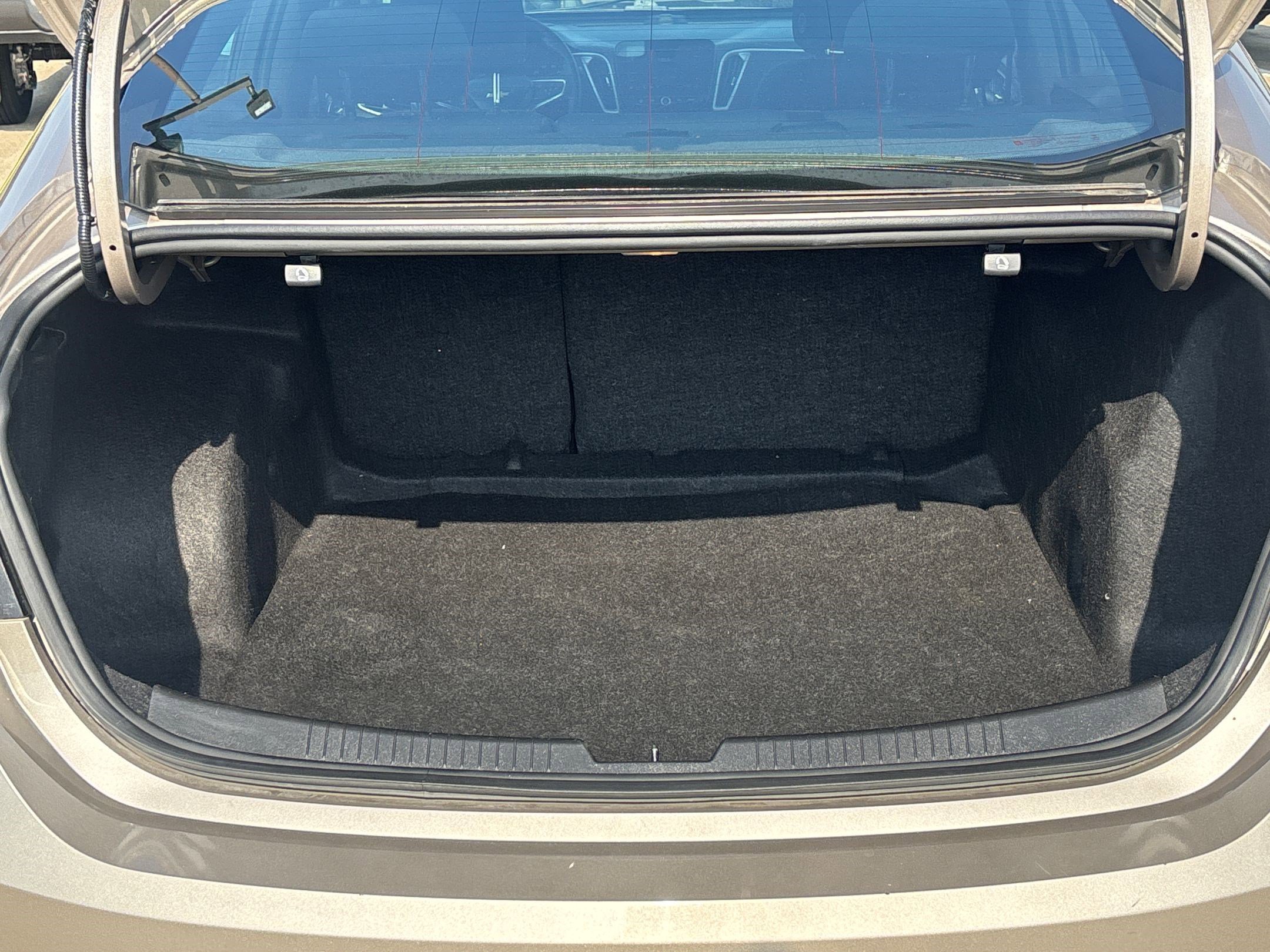 2023 Chevrolet Malibu 1LT photo 21