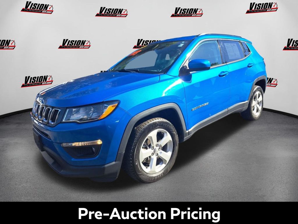 2018 Jeep Compass Latitude's photo