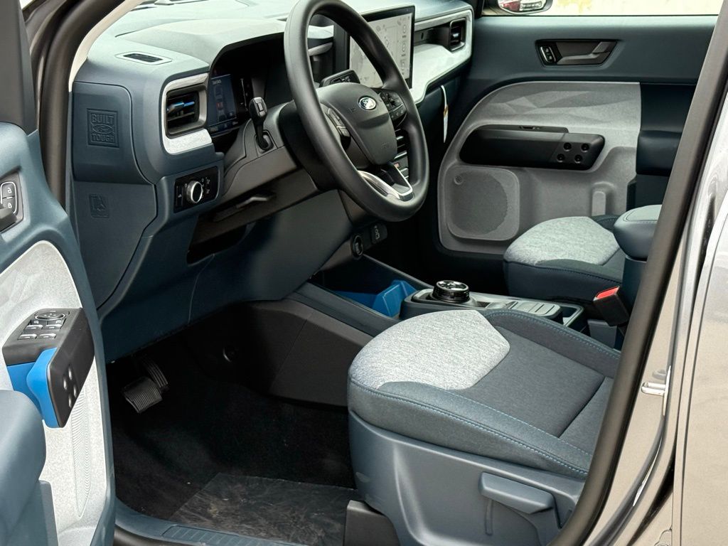 2025 Ford Maverick XLT photo 6