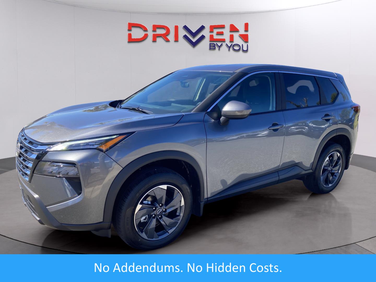 2026 Nissan Rogue SV's photo