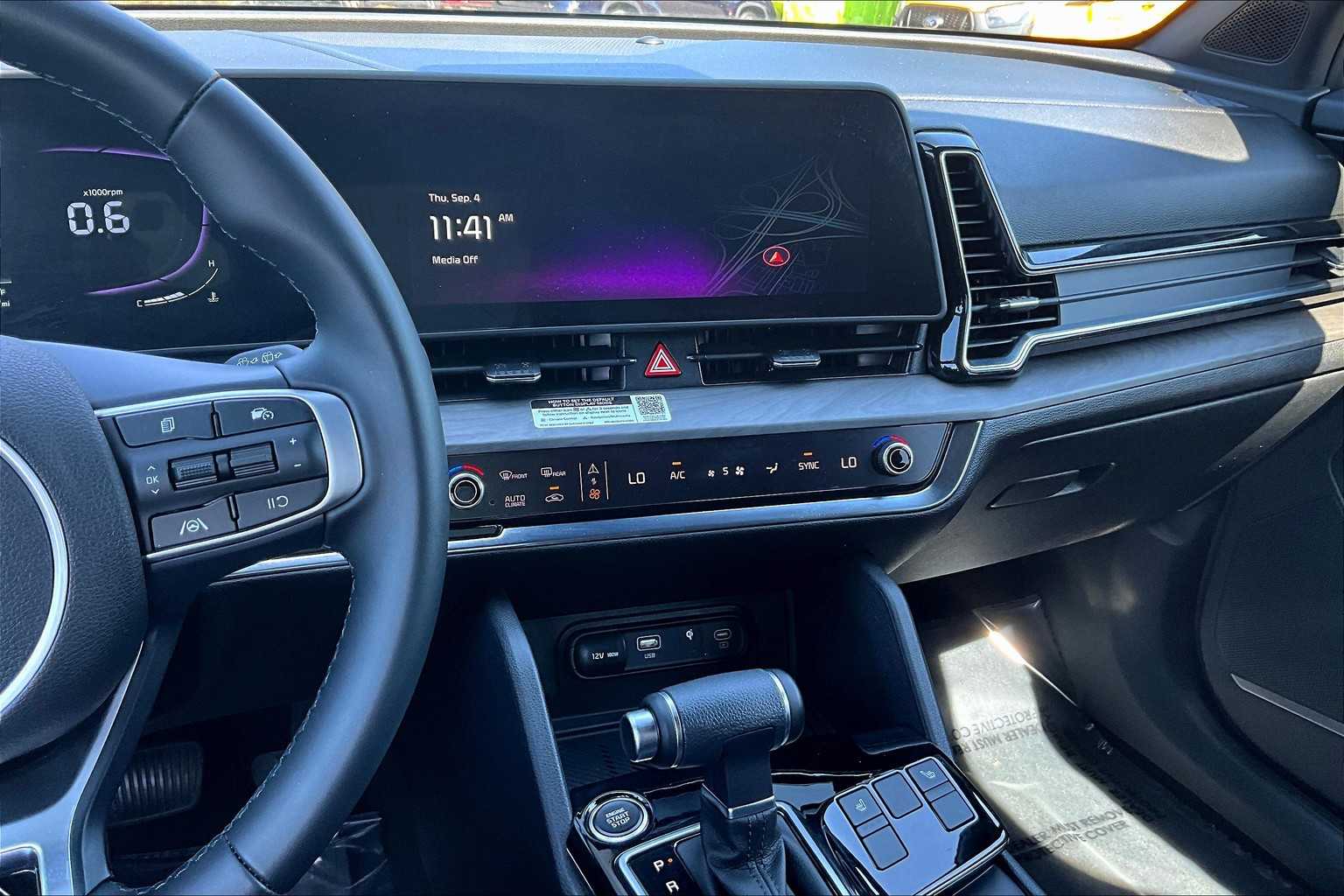 2023 Kia Sportage X-Line photo 6
