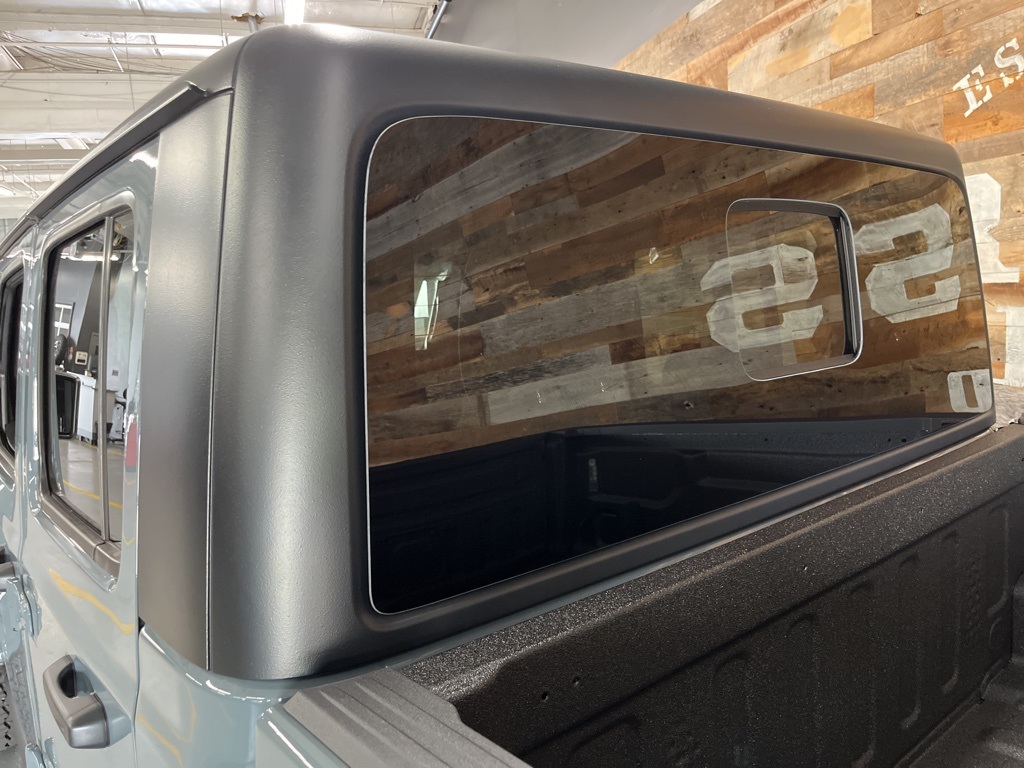 2025 Jeep Gladiator Rubicon photo 4