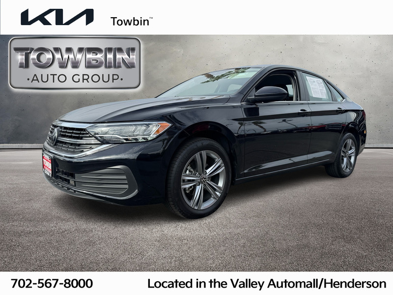 2024 Volkswagen Jetta SE's photo