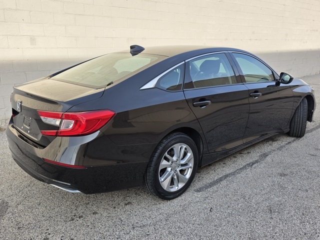 2018 Honda Accord LX photo 4
