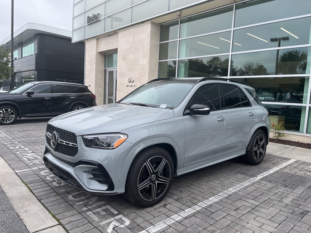 2025 Mercedes Benz GLE 450 4MATIC photo 2