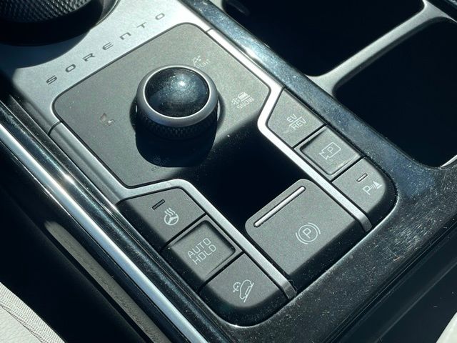 2023 Kia Sorento Plug-In Hybrid SX Prestige photo 19