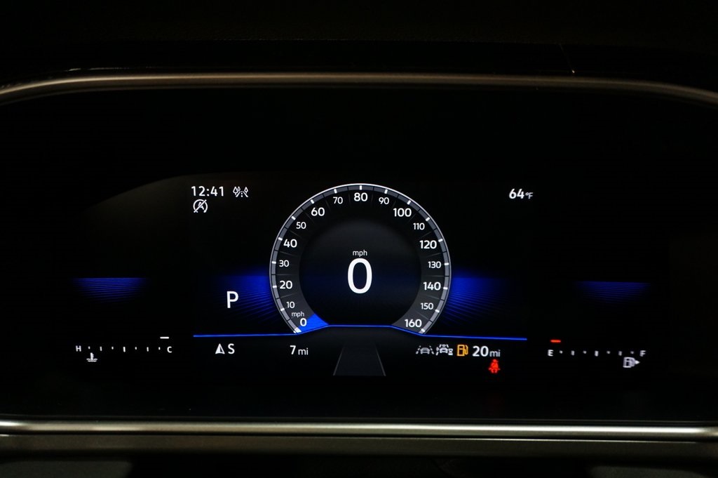 2025 Volkswagen Taos SE photo 20