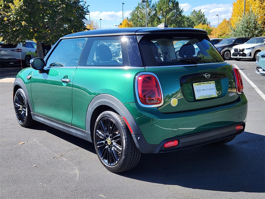 2022 Mini Cooper 2 Door Hardtop SE photo 3