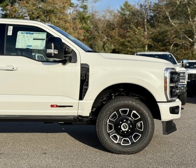 2026 Ford F-250 Platinum photo 2