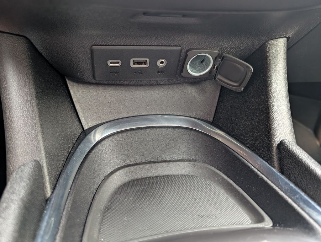 2023 Chevrolet Malibu 1LT photo 19